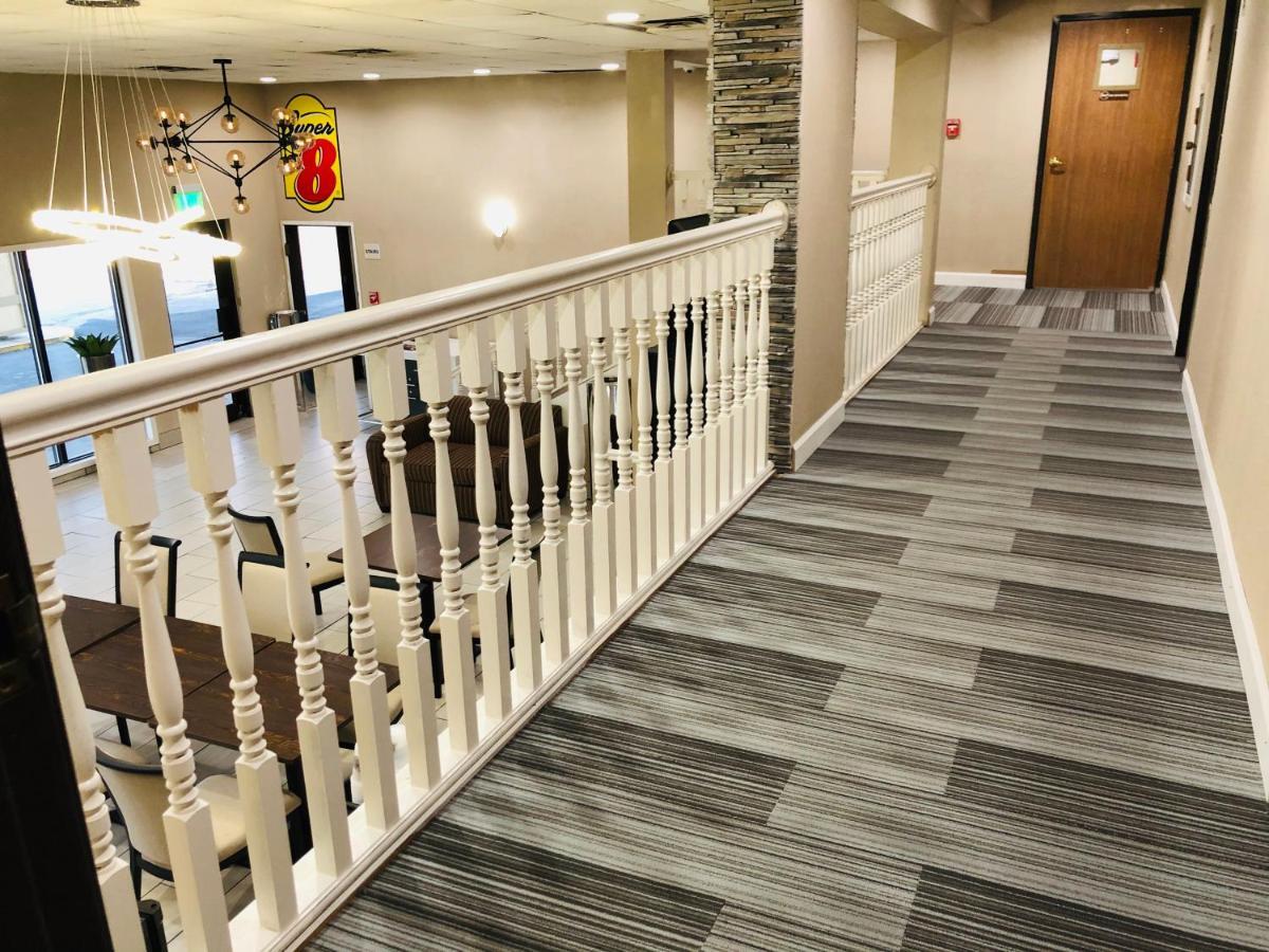 The Inn&Suites Sw אומהה מראה חיצוני תמונה