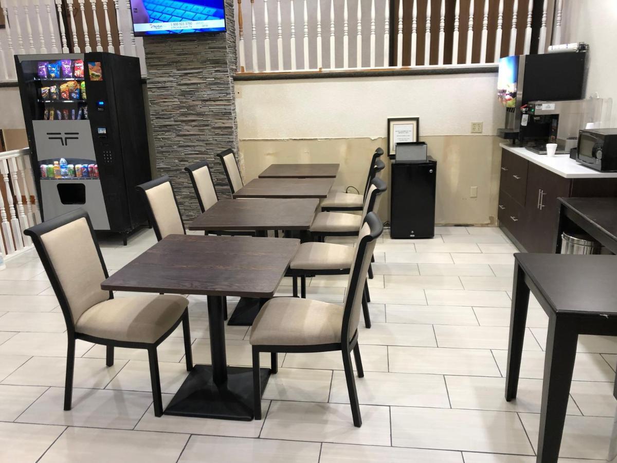 The Inn&Suites Sw אומהה מראה חיצוני תמונה