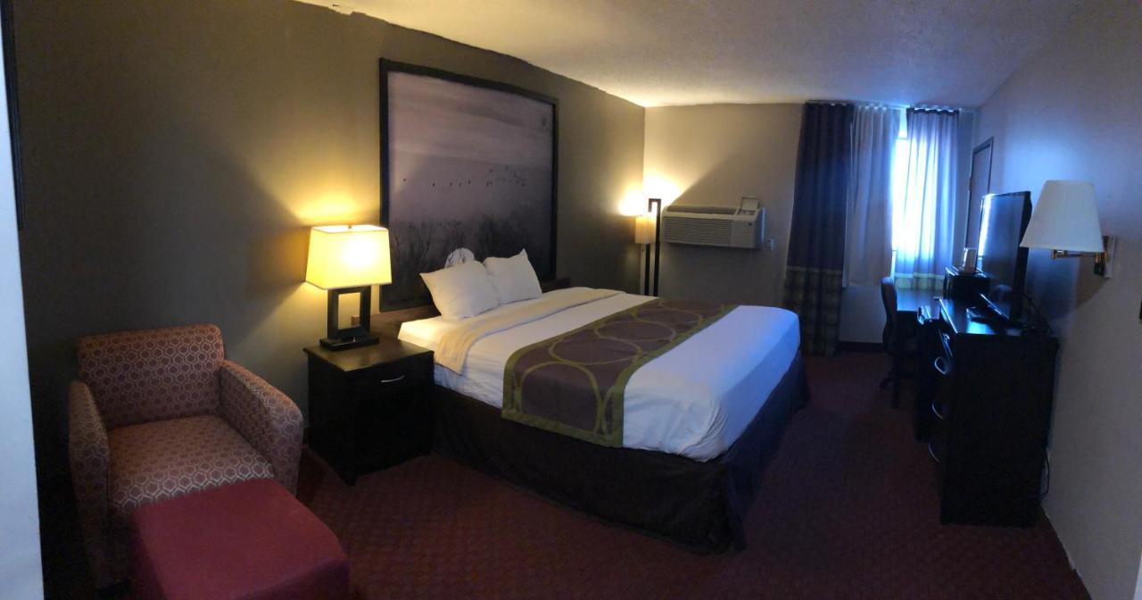 The Inn&Suites Sw אומהה מראה חיצוני תמונה